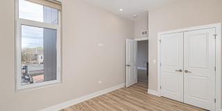 4149 S Cottage Grove Avenue Gallery 13