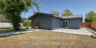 Beautifully Remodeled Single Family Home with Pool Gallery 49