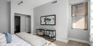 1326 N Central Avenue Gallery 15