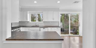 65 E River Road Gallery 27