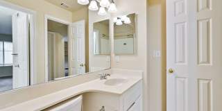 Cute One Bedroom Condo with Central AC and Heat. Cute One Bedroom Condo with Central AC and Heat. Gallery 26
