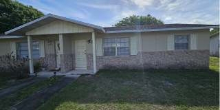 Beautiful and cozy 2/1 apartment available now! Gallery 1