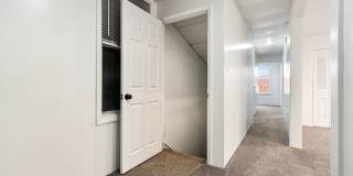 1738 Main Street Gallery 13