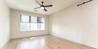 Indie Deep Ellum Indie Deep Ellum Gallery 70