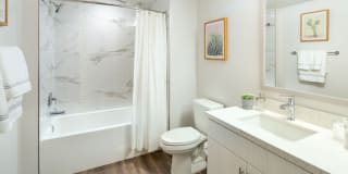 nVe at Fairfax Gallery 12