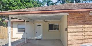MOVE-IN SPECIAL! ½ OFF YOUR FIRST MONTH’S RENT! 1/1. Annual Two Bedroom, Two Bath Duplex Located on a Quiet Street in West Bradenton MOVE-IN SPECIAL! ½ OFF YOUR FIRST MONTH’S RENT! 1/1. Annual Two Bedroom, Two Bath Duplex Located on a Quiet Street in West Bradenton Gallery 1