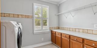 1013 MAIDEN TERRACE Gallery 44