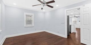 2 Bedroom, 2 Bath Home with ADU Downtown Charleston! Gallery 17
