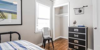 Everly Apartments on Cherry Street Gallery 27