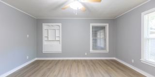 COMPLETE UPDATE! 4 bed, 2 bath, 1 car garage! Gallery 32