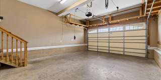 Pet Friendly Three Bedroom! Gallery 35