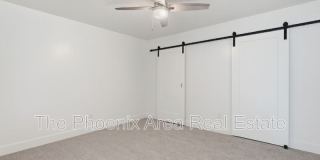 4950 N Miller Rd Gallery 12