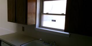 VERY NICE HOME IN THE RIDGECREST AREA. PETS NEGOTIABLE WITH OWNERS APPROVAL Gallery 7