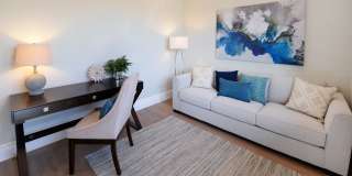 Newer Construction in Manhattan Beach Hill Section Gallery 3