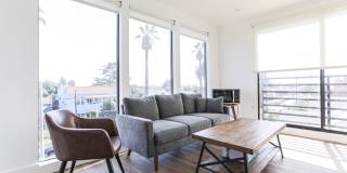 1607 W 35th Place - Co-Living Gallery 7