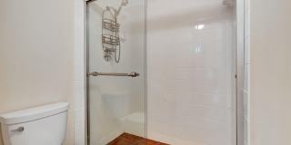 1915 Lavers Circle Gallery 24