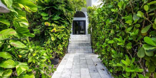 1061 NW North River Dr Gallery 70