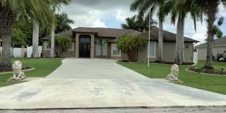 5828 NW Dana Circle Gallery 1