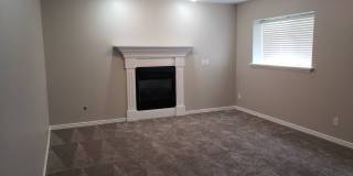 Beautiful 6 Bed 3 bath in Springville!! Gallery 17