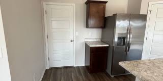 *First 4 Weeks Rent FREE!* Three Bedroom | Two and a Half Bathroom Home in Farmington Gallery 15