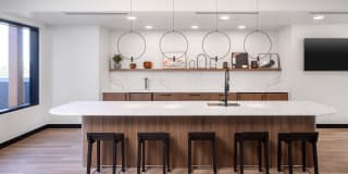 1919 Mile High Gallery 14