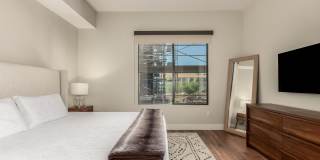 7300 E EARLL Drive Gallery 20