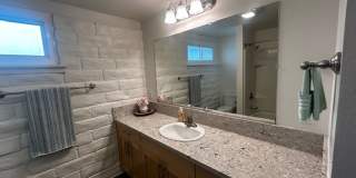 The Pines Apartments Gallery 38