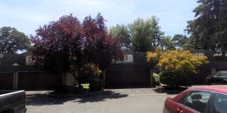 Winter Special-$500 Off-Spacious Three Bedroom, One & half Bathroom Townhouse Condo! Gallery 26
