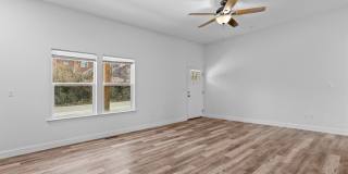 1213 N Chamberlain Avenue Gallery 8