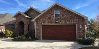 Beautiful All Brick Entertainer's Dream in Hawk's Landing! Gallery 1