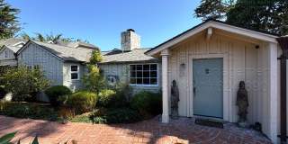 3 Bed / 2 Bath Charming Carmel Point Home Gallery 1
