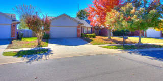 Charming 3 Bed, 2 Bath Home for Rent in Norman! Gallery 42