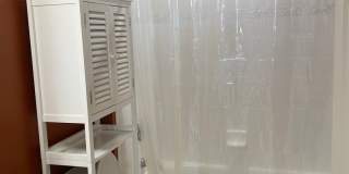 3 Bedroom Townhome in Sterling, with a large complete loft on top floor Gallery 35