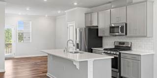 Just Listed! Beautiful 3BR/3.5BA Townhome + $500 Off First Month's Rent Gallery 6