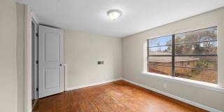 1522 North Ross Avenue Gallery 9