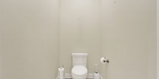 407 East Hull Street Gallery 26