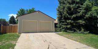 4425 Hollyhock Street Gallery 1