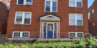 3702 S. Broadway 3702 S. Broadway Gallery 1
