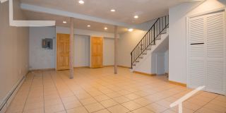 Near BU!  Massive Single Family Home over 3000 sq ft and laundry in unit! Gallery 13