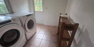 2 Bedroom  1 Bathroom home for rent Gallery 1