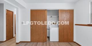 801 Hilltop Ln.-101 Gallery 21