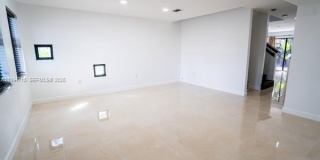 1622 NW 1st Ave Gallery 15