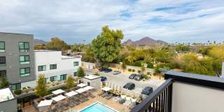 The Common Gallery 19