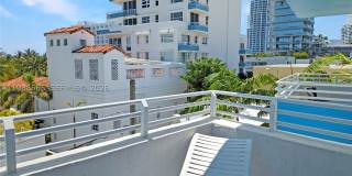 225 Collins Ave Gallery 10