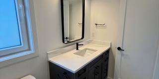 3 Bedrooms 2 1/2 Bathrooms - Where Mountains meet you at upscale living! Gallery 60