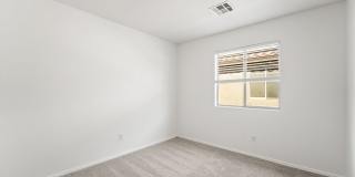 Prime Surprise Location | 3 Bed, Low-Maintenance Yard + Amenities Gallery 16