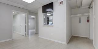 10503 WEST Drive Gallery 4