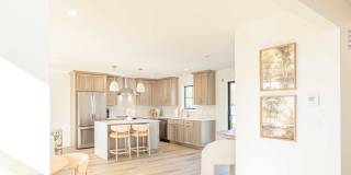 14550 South Ave Gallery 25