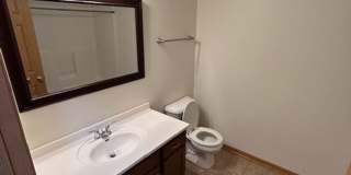1 Bedroom Apartment with Garage! Gallery 14