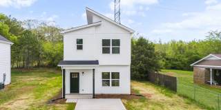 2043 Greenoak Drive Gallery 1